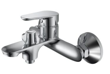 Set Grifería Tina/Ducha incluye Ducha Urben Gea Cromado